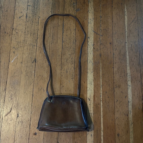 STS Ranchwear Handbags - Women's STS Ranchwear brown genuine leather baroness classic crossbody bag purse